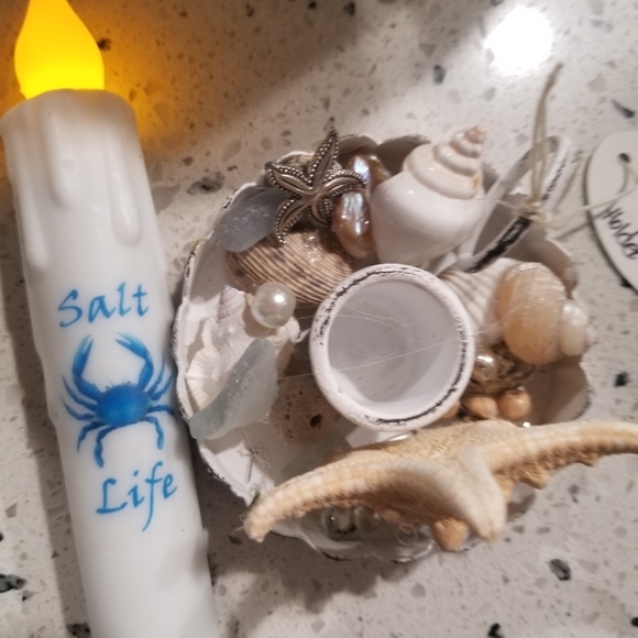 (1) BEach Crab Timer Candle w Shell Holder - Picture 2 of 5